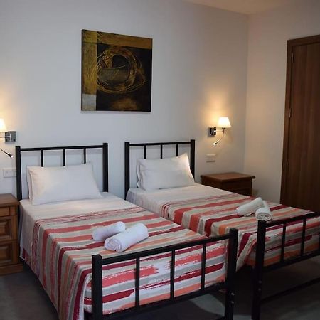 Lovely 3-Bedroom Apartment In L-Iklin Esterno foto