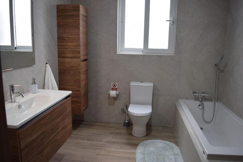 Lovely 3-Bedroom Apartment In L-Iklin Esterno foto